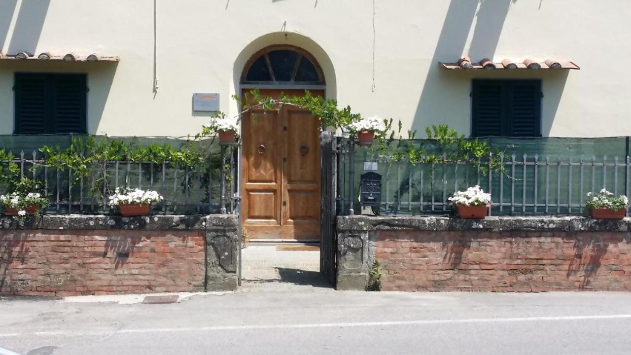 La Stazione Per Dormire Guest House San Piero a Sieve Exterior foto
