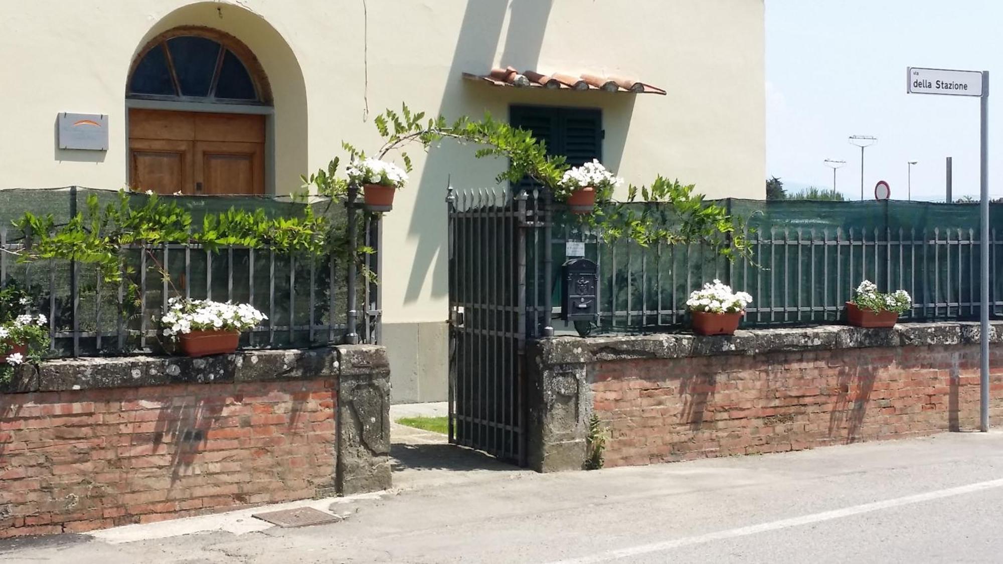 La Stazione Per Dormire Guest House San Piero a Sieve Zimmer foto